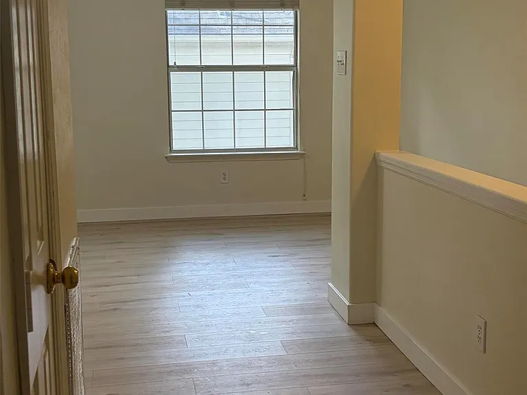 22 E Sterling Pond Cir — Photo 4
