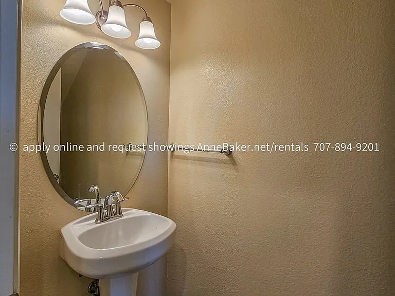 160 Healdsburg Ave #E — Photo 5