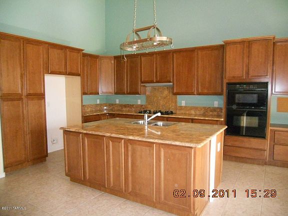 3rd image of 2542 E Alger Dr