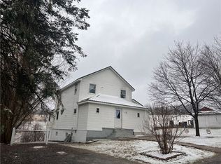 1609 Hemlock Rd, Punxsutawney, PA 15767