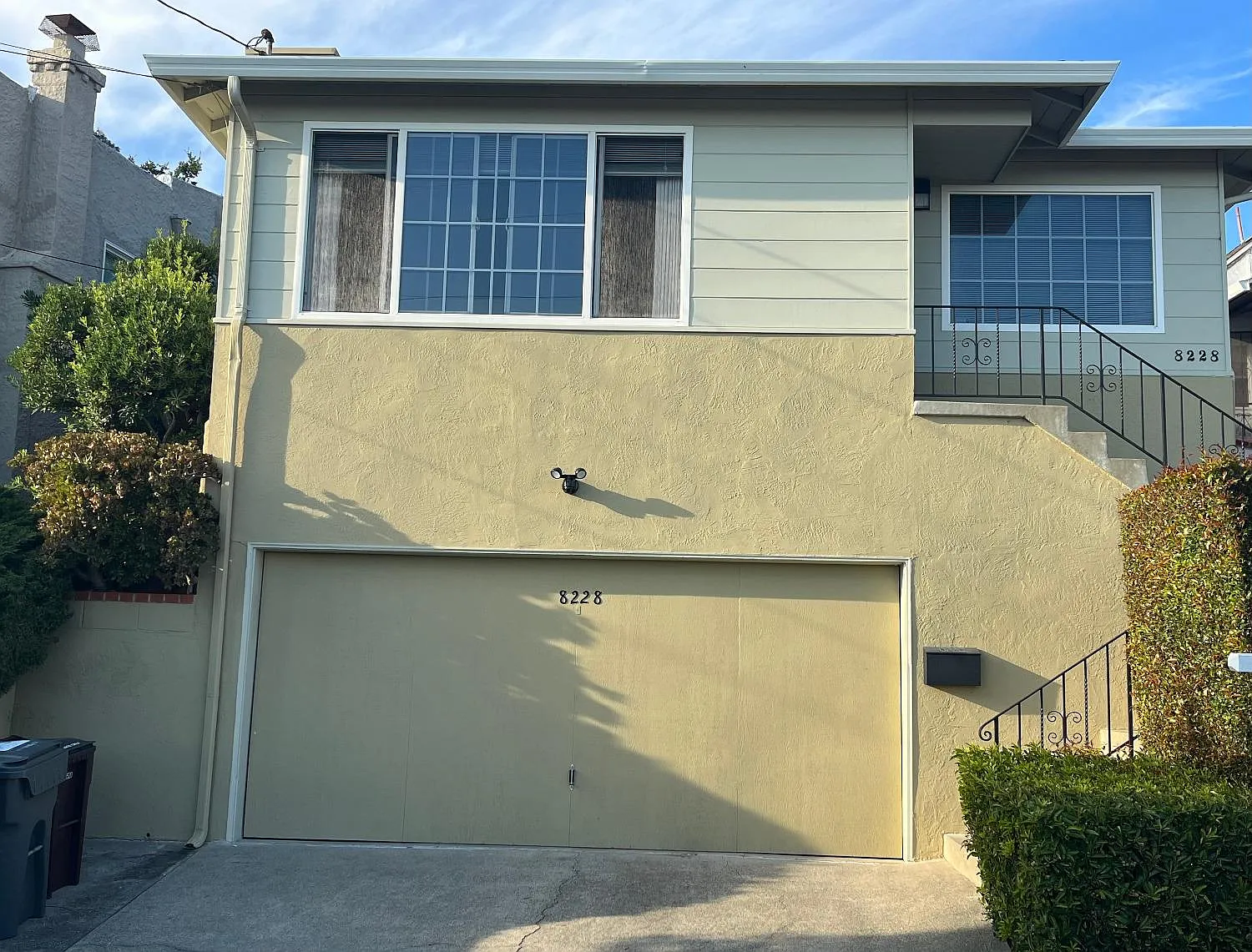 8228 Outlook Ave photo 1