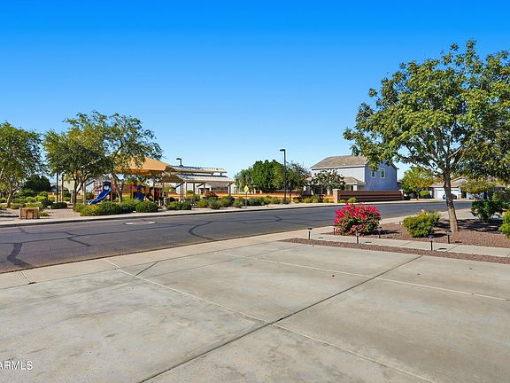 4th image of 3521 N CITRUS Cove