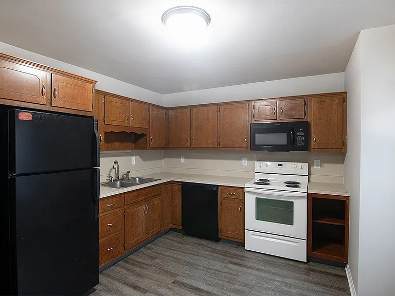 4129 Nantucket Dr — Photo 82