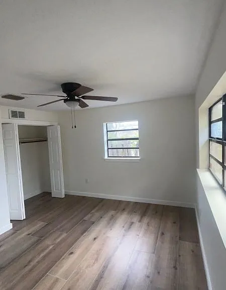 329 W Arlington St — Photo 26