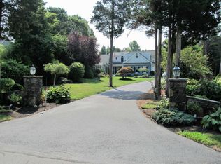 87 Colonial Way, West FALMOUTH, MA 02540