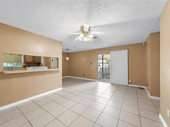 2716 2nd Ave N, Texas City, TX 77590