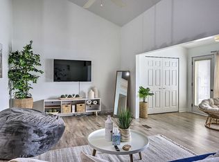 1593 N Windward Dr, Pt Clinton, OH 43452