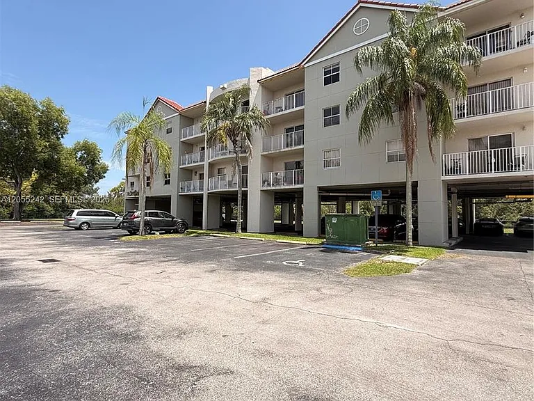 8240 SW 210th St #203 — Photo 22