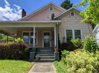 530 Lockland Ave, Winston Salem, NC 27103