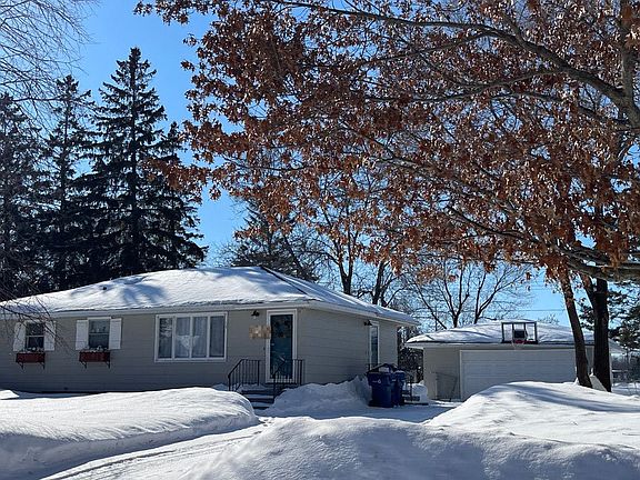 2nd image of 1419 11th Ave S