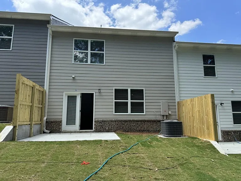 2292 Blue Monarch Dr — Photo 20
