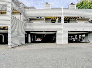 816 Topsail Ln UNIT 816, Secaucus, NJ 07094