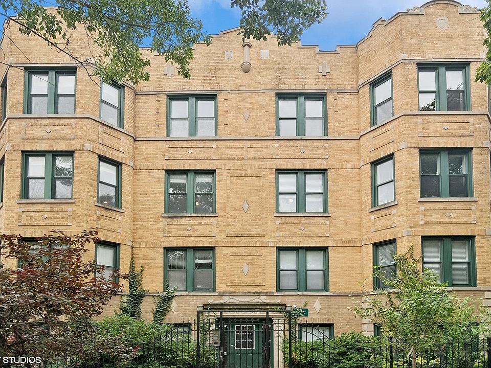 1st image of 2634 N Fairfield Ave APT 2S