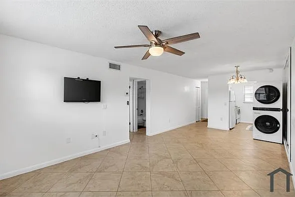 600 SW 2nd Ave #240-D — Photo 34