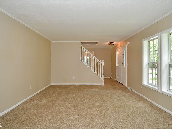 5th image of 550 Jefferson Valley