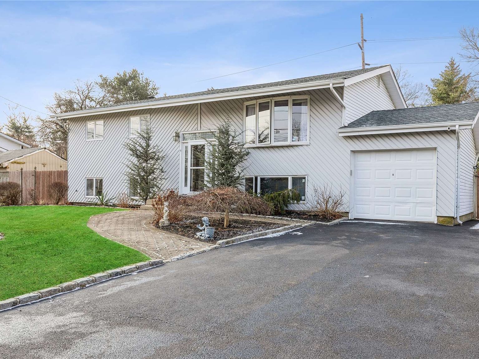 24 Ridge Road, Wheatley Heights, NY 11798 Zillow