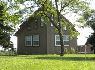 1031 NE E Hwy, Knob Noster, MO 65336