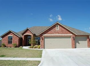 5909 Bent Creek Dr, Del City, OK 73135