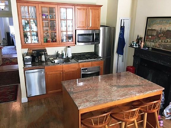 4th image of 23 W 12th St APT 4R