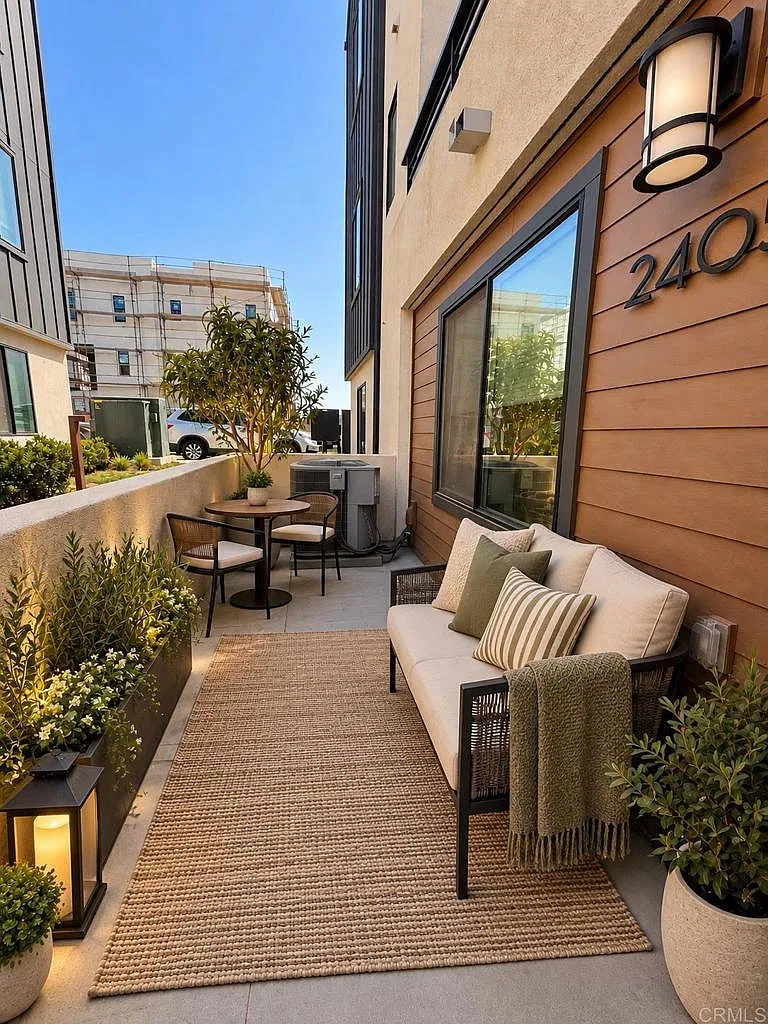3 bed, 1592 sqft, $3,500 — Photo 3