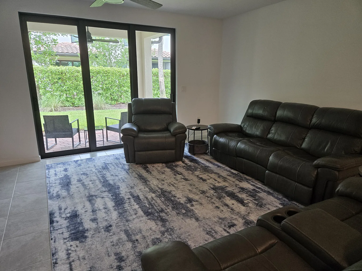 1542 Fells Cove Ln — Photo 3