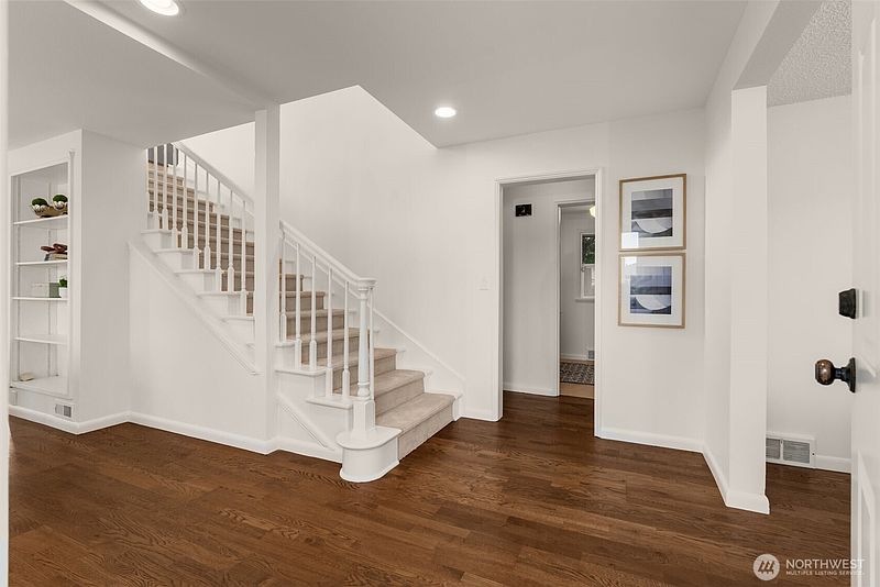 4th image of 12703 4th Avenue NW