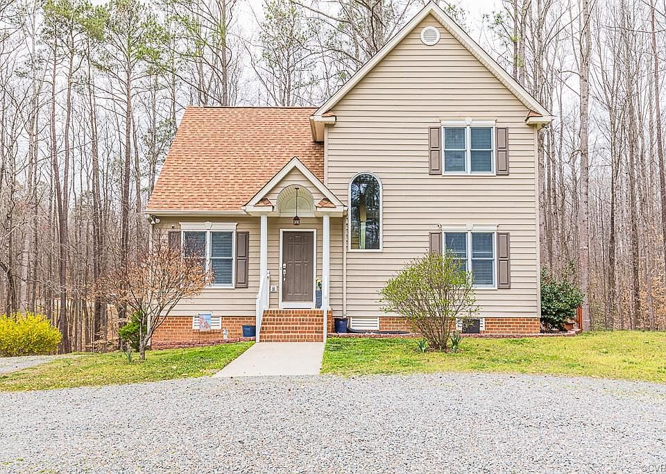 1st image of 15994 Academy Farm Ln