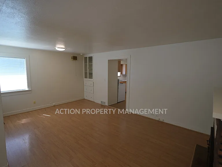 3208 E Mahogany St — Photo 7