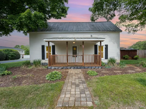 510 May St, Gibsonville, NC 27249