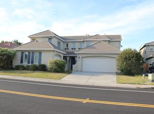 5905 Matina Dr, Elk Grove, CA 95757