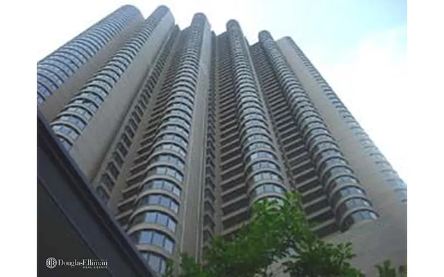 Rented by Douglas Elliman | media 7