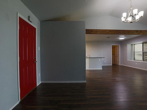3rd image of 7037 Laramie Ln