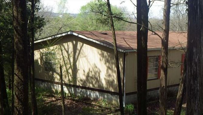 2nd image of 189 Kays Ln
