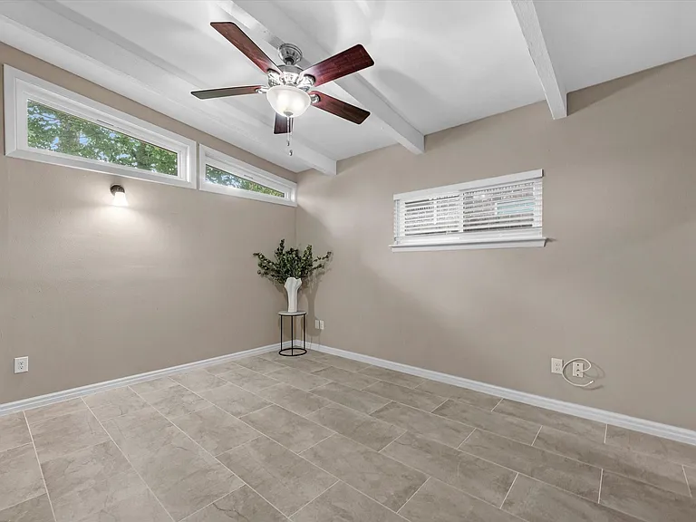 227 Faust Ln — Photo 20