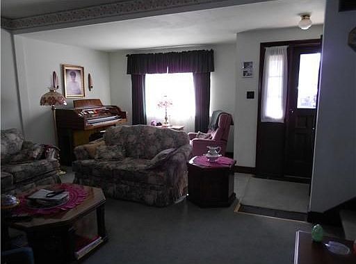 2nd image of 418 Overlook Dr
