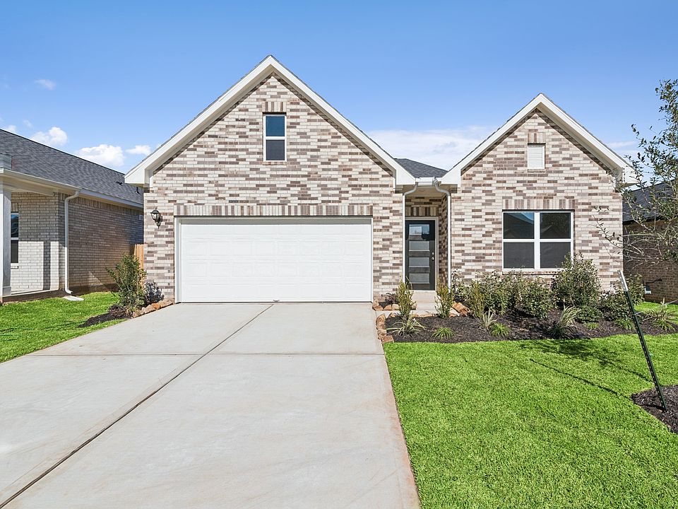 The Crawford- Front Exterior