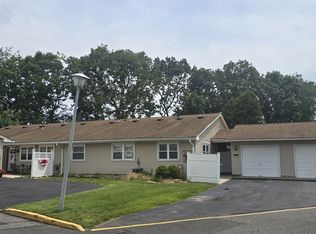 42 Kathy Ct, Brick, NJ 08724