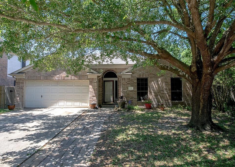 1st image of 2335 Charlton House Ln