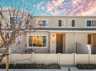 348 Sweet Pl, Fallbrook, CA 92028