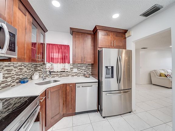 4th image of 3355 NW 47th Ave #3355