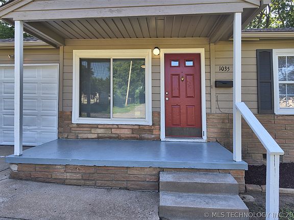 3rd image of 1035 N 68th East Ave