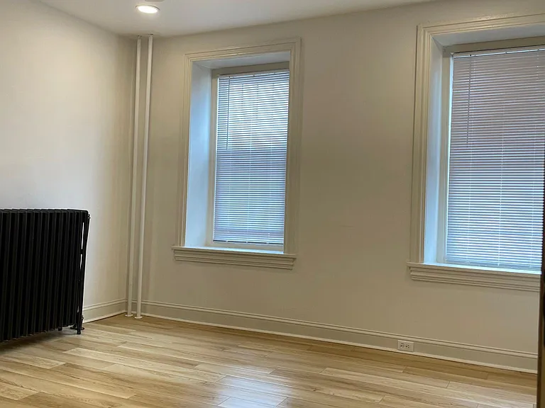 130 Dawson St #2 — Photo 13