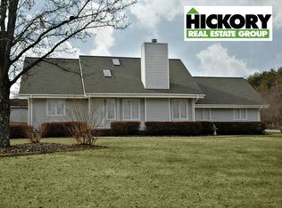 1723 Maybrook Blvd, Hickory, NC 28601