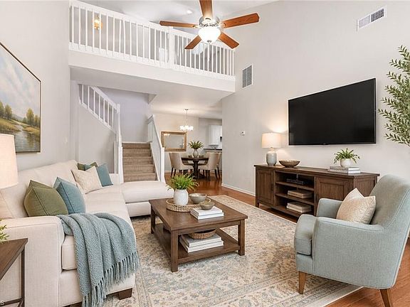 5th image of 1004 Gretchen Ln Unit A