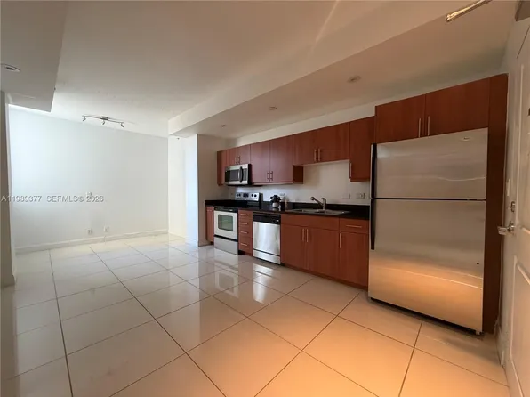111 E Flagler St APT 606, Miami, FL 33131