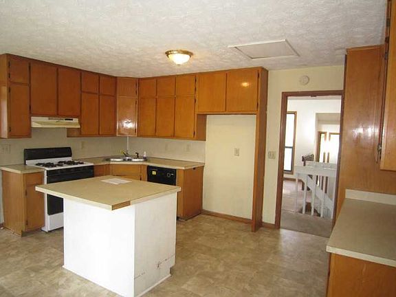 4th image of 4260 Iris Brooke Ln
