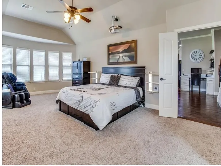 804 Longhorn Dr — Photo 7