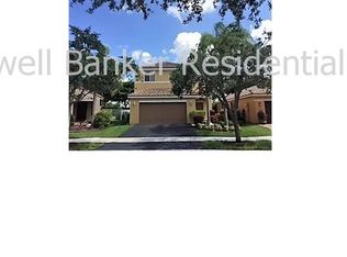 1315 Sago Ln, Fort Lauderdale, FL 33327