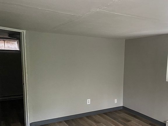 2nd image of 209 Castellano Dr #11
