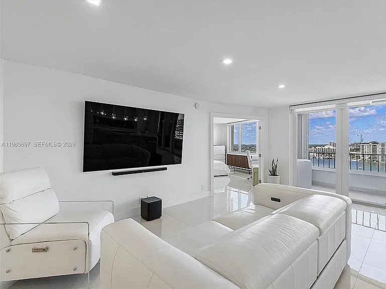 550 S Ocean Blvd #1509 — Photo 6